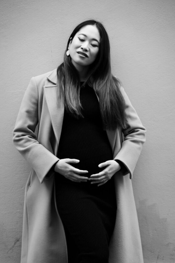 A Maternity Photoshoot set in beautiful prague